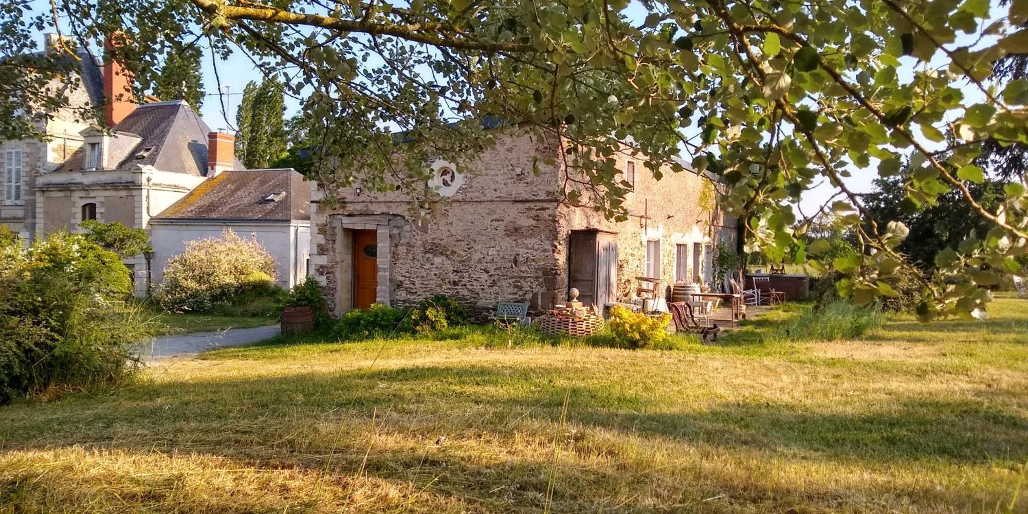 Le Lodge De Loge & Broc La Possonniere ภายนอก รูปภาพ
